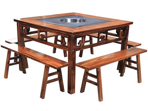 买实木火锅桌贵吗？松木材质的火锅桌好吗？