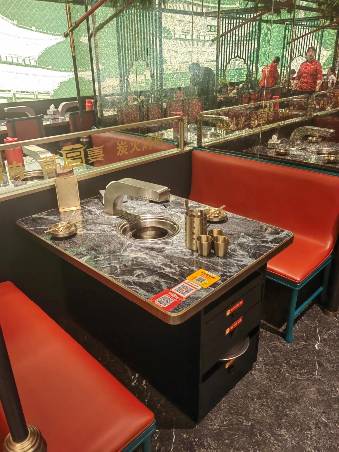 韩式烤肉店下排烟自助炭火烤肉桌