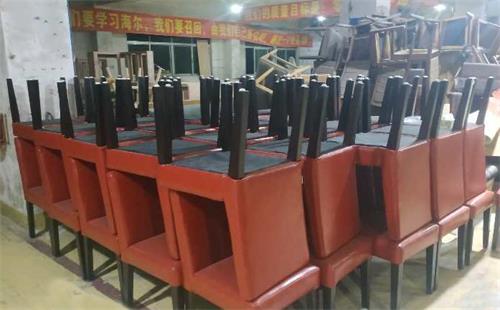 台湾火锅店专用餐桌椅有哪些特点？